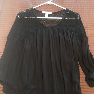 Beautiful black lacey shirt!☺️